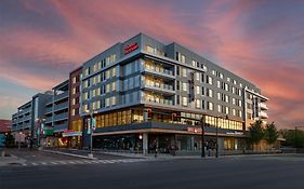 Hampton Inn & Suites Watertown Boston, Ma